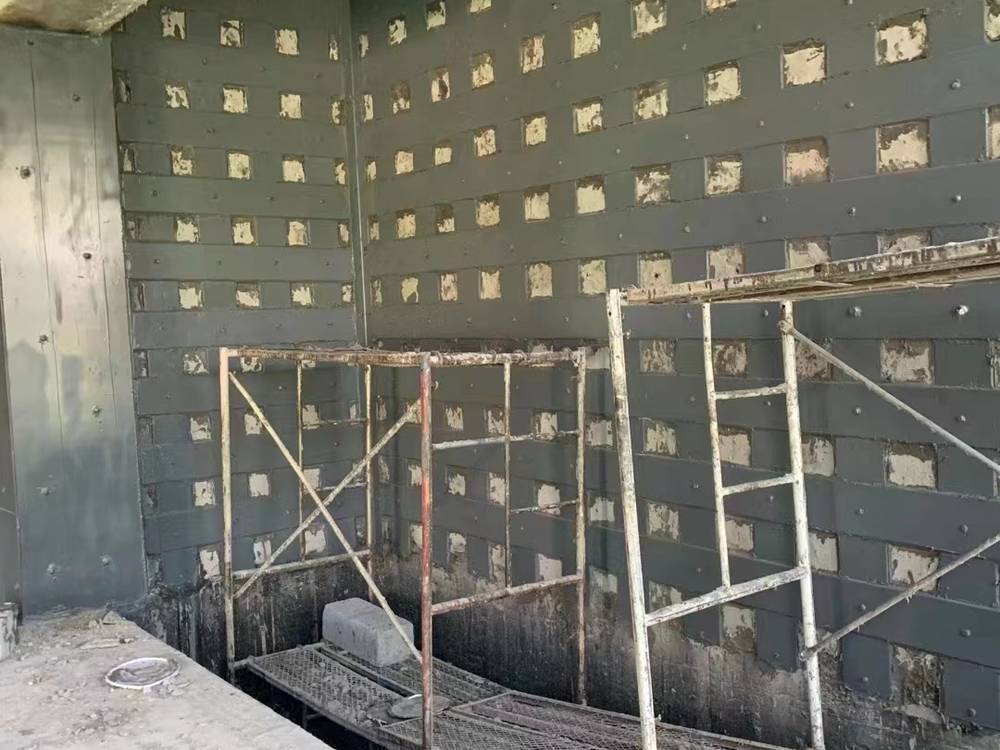 西安某輪胎廠剪力墻樓板粘鋼加固